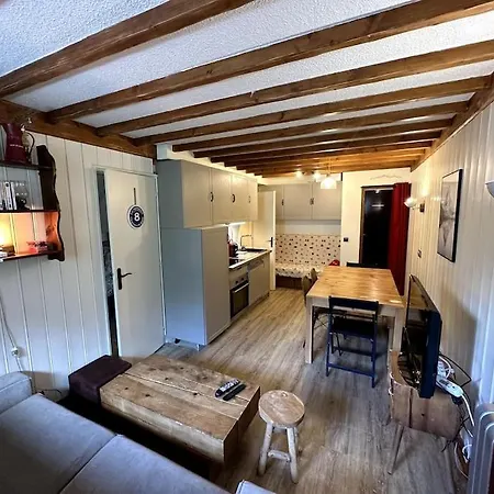 Joli Avec Vues Panoramiques Apartamento Chamonix